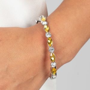 🆕️ Petitely Powerhouse - Yellow 🆕️